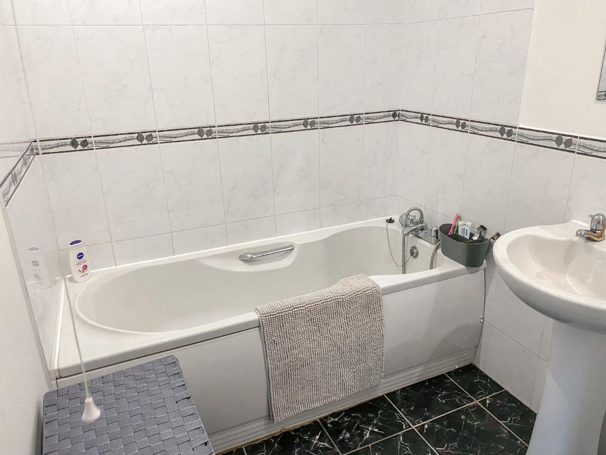 Apartmán 4C Gaia Lane Lichfield Exteriér fotografie